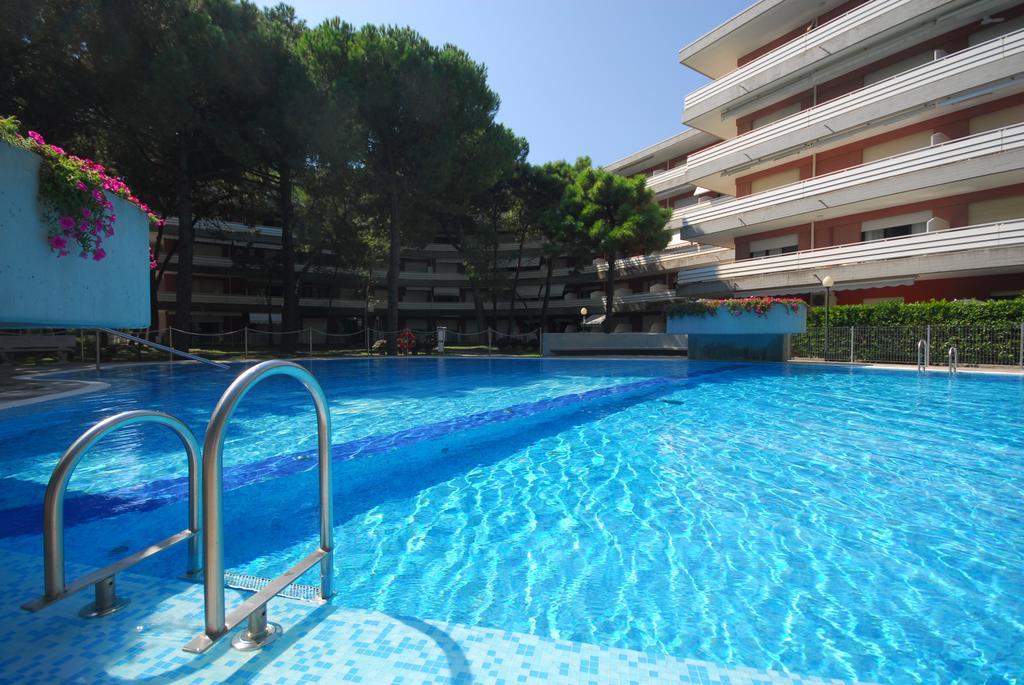 Appartamenti Meridiana Lignano Sabbiadoro Luaran gambar